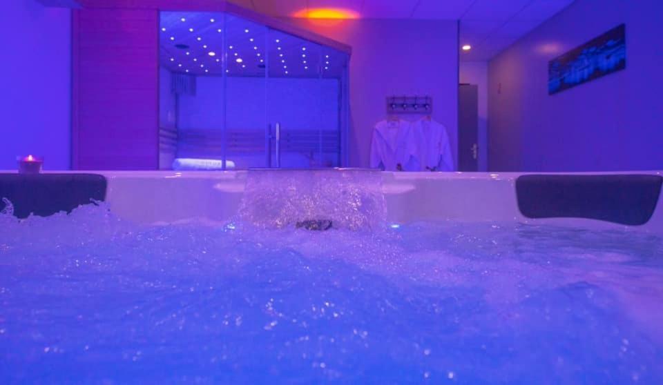 Loft Privatif Avec Jacuzzi Et Sauna Saint-Dizier Εξωτερικό φωτογραφία